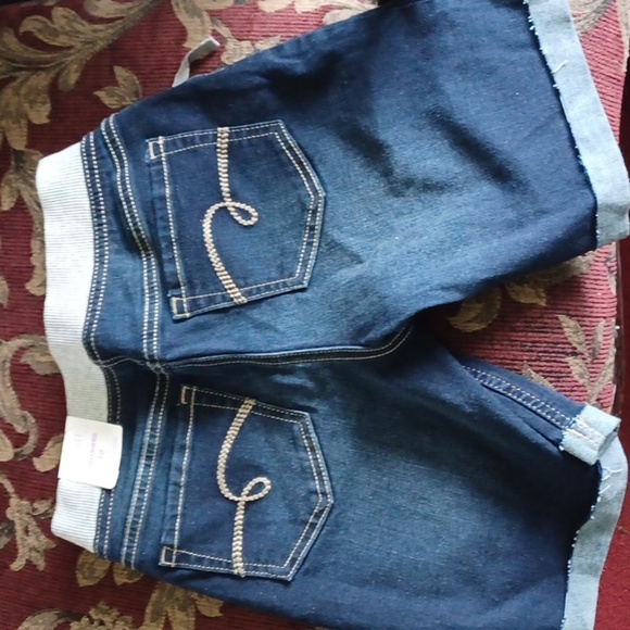Justice Girlfriend Shorts, stretchy,  sz 10 - Picture 2 of 5